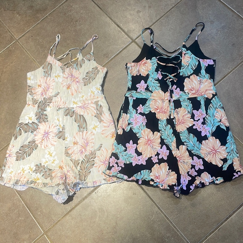 Forever 21 Floral Rompers X two! Medium